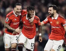 曼联半决赛险胜上海申花，萨拉赫砍下4记关键球，全场沸腾的简单介绍